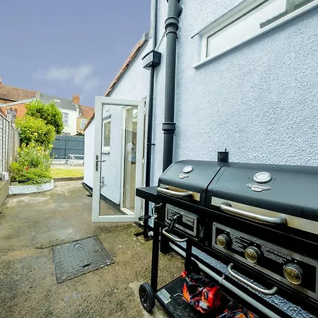 Raymend Road Two Bedroom Flat In Bedminster *